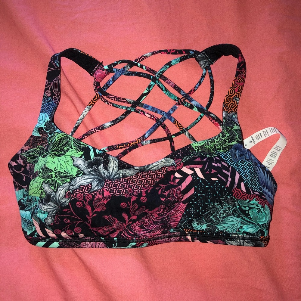 Lulu lemon sports bra